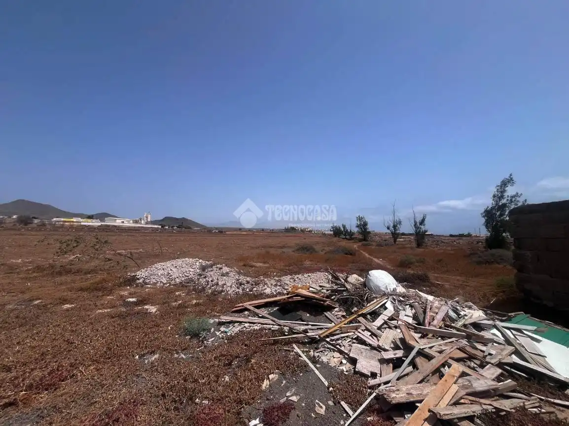 Finca rústica en venda en Las Palmas de Gran Canaria amb Alarma