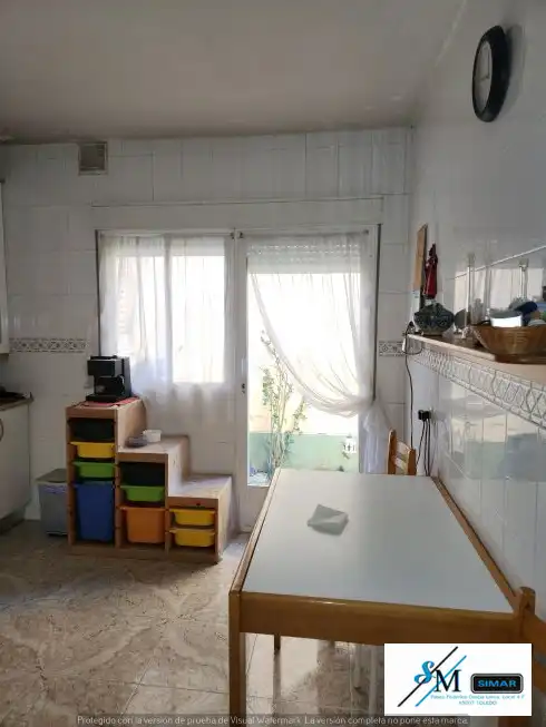 Cocina de Casa adosada en venta en Numancia de la Sagra con Aire acondicionado, Calefacción y Jardín privado