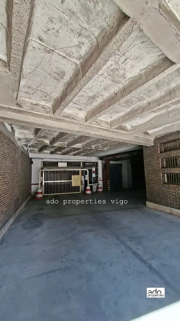 Business premises for sale in Avenida da Florida 32, imagen 24