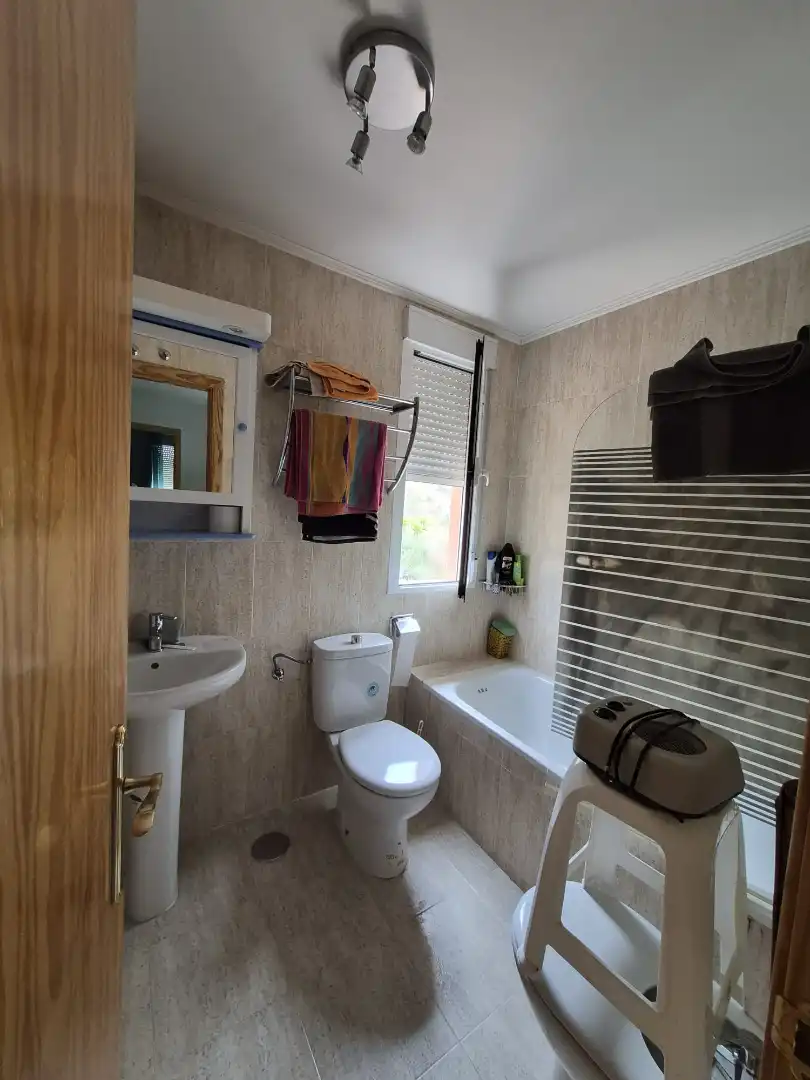 Baño de Casa adosada en venta en Almoguera con Amueblado