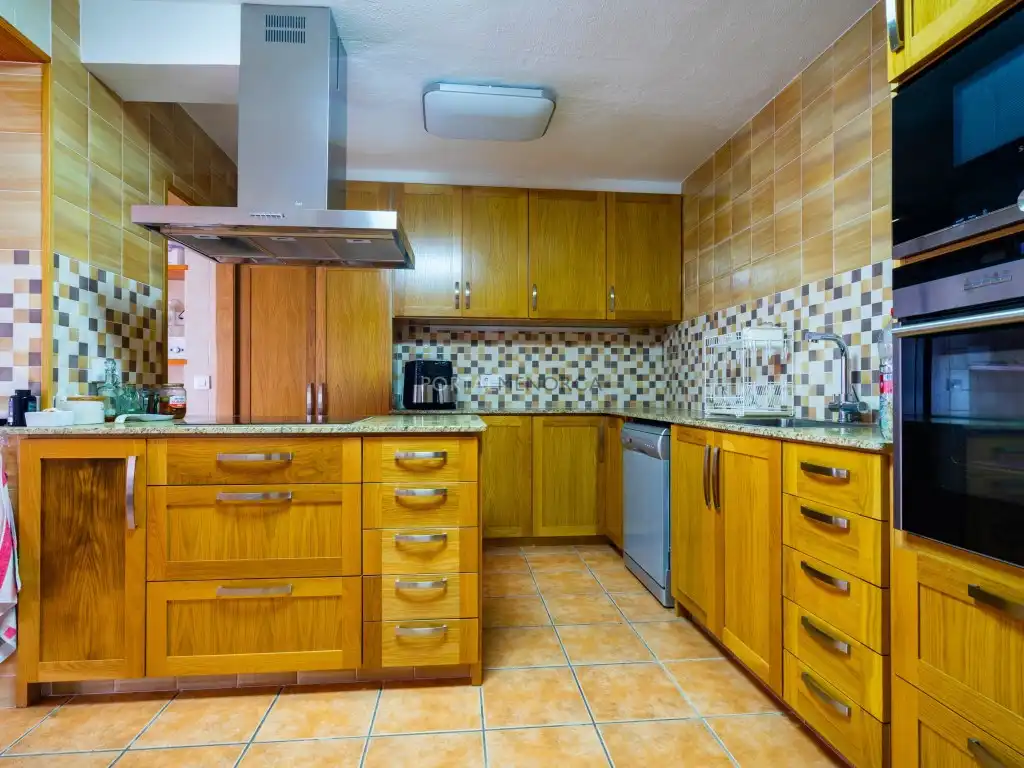 Cocina de Finca rústica en venta en Es Castell