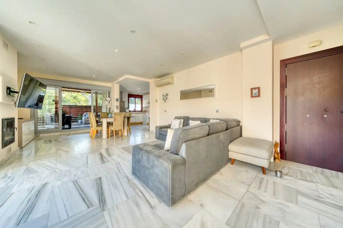 House with pool for sale in Los Flamingos, imagen 5