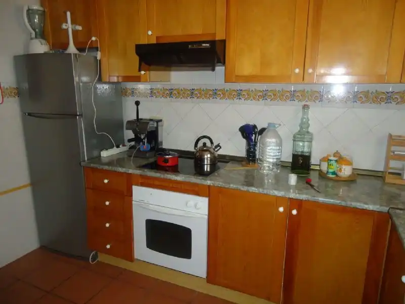 Cuina de Casa o xalet en venda en El Campello amb Aire condicionat, Terrassa i Piscina comunitària