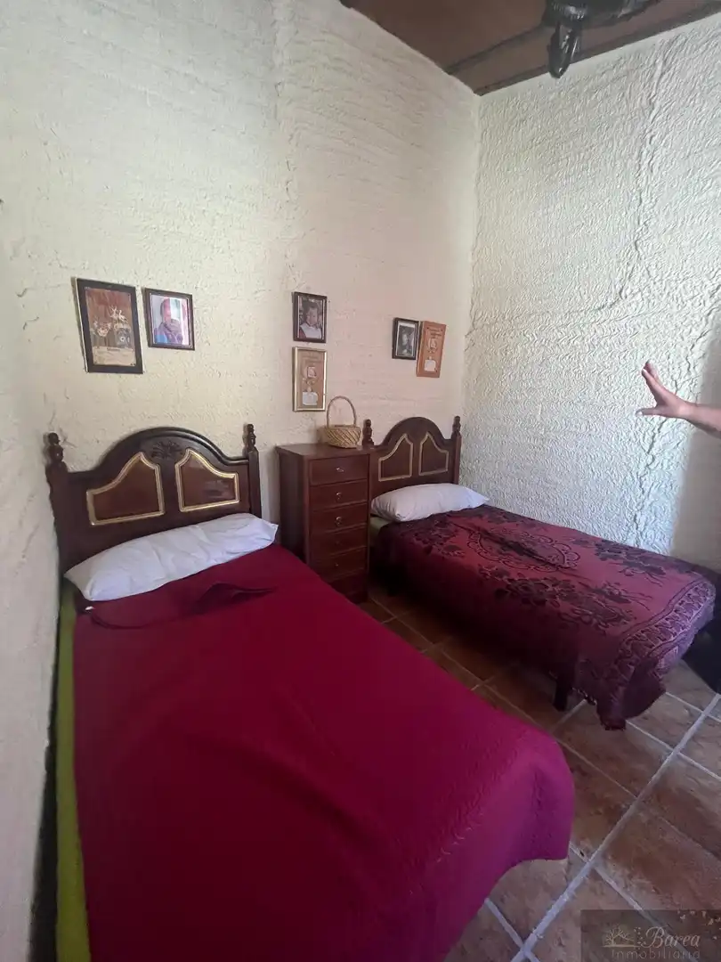 Dormitori de Casa o xalet en venda en Rute