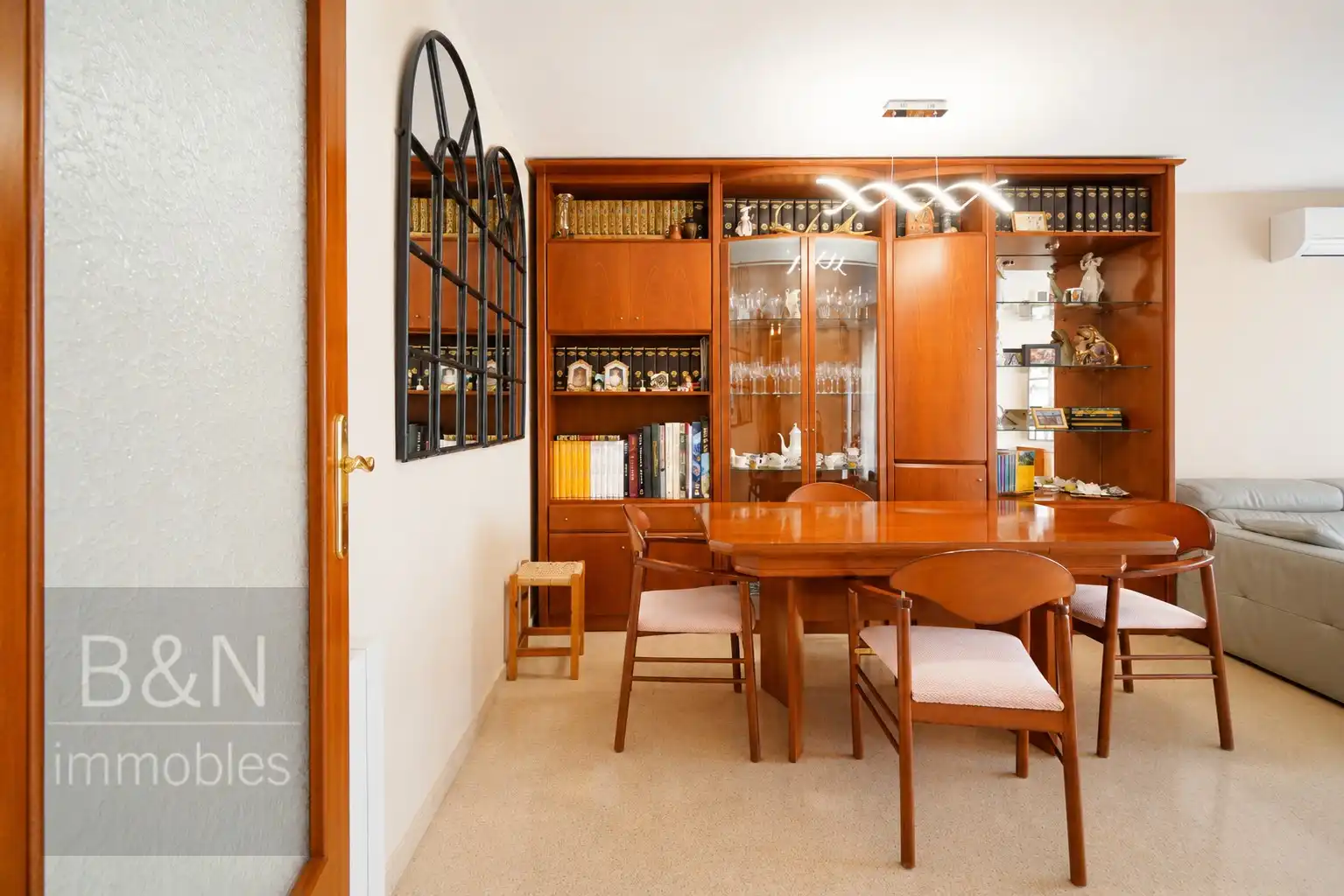Comedor de Piso en venta en Terrassa con Aire acondicionado, Calefacción y Balcón