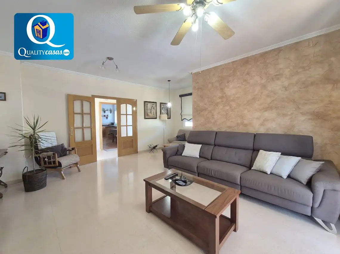 Sala de estar de Casa o chalet en venta en Mutxamel con Aire acondicionado, Calefacción y Terraza