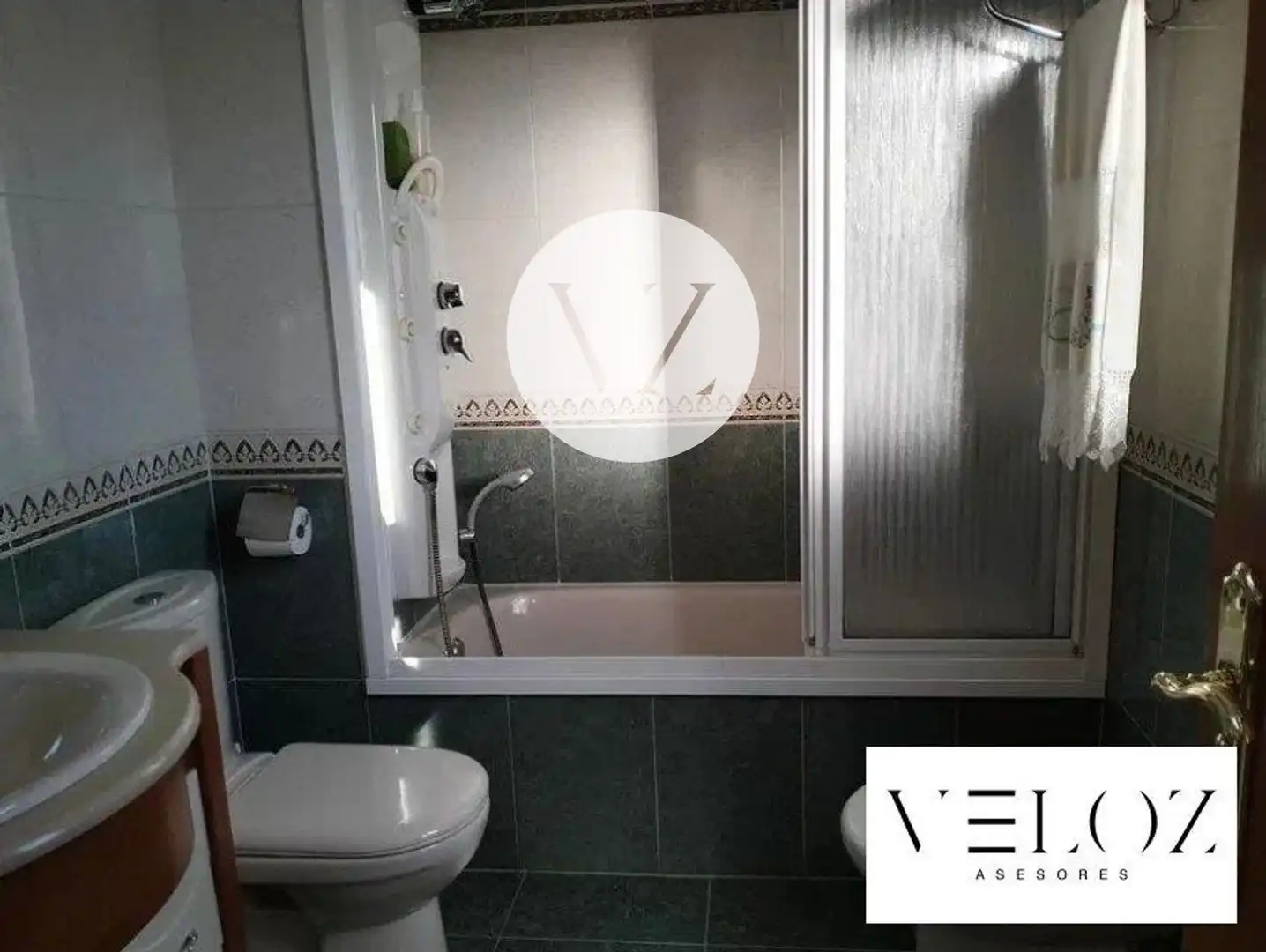 Bathroom of Detached homes for sale in Salamanca  with Air Conditioner, Heating and Terrace