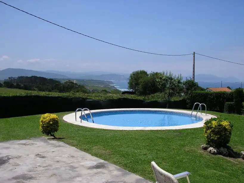 Piscina de Dúplex en venda en Barrika amb Calefacció, Terrassa i Traster