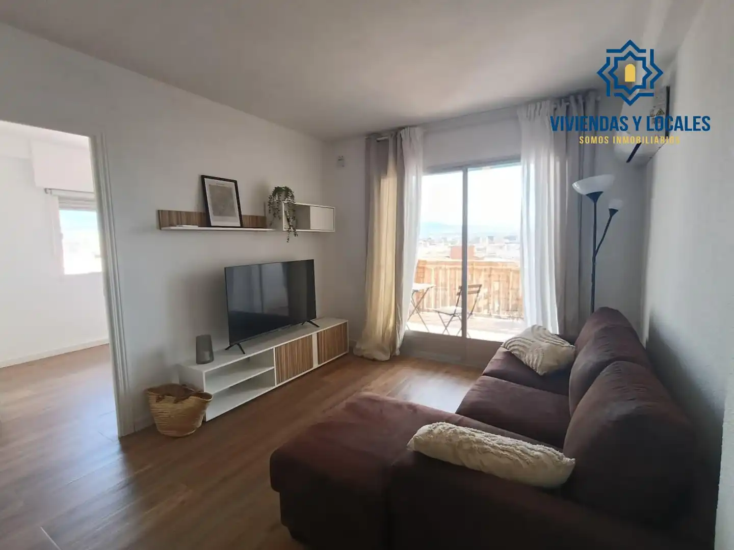 Wohnung zur Miete in Avenida DE BARCELONA, Barrio de Zaidín