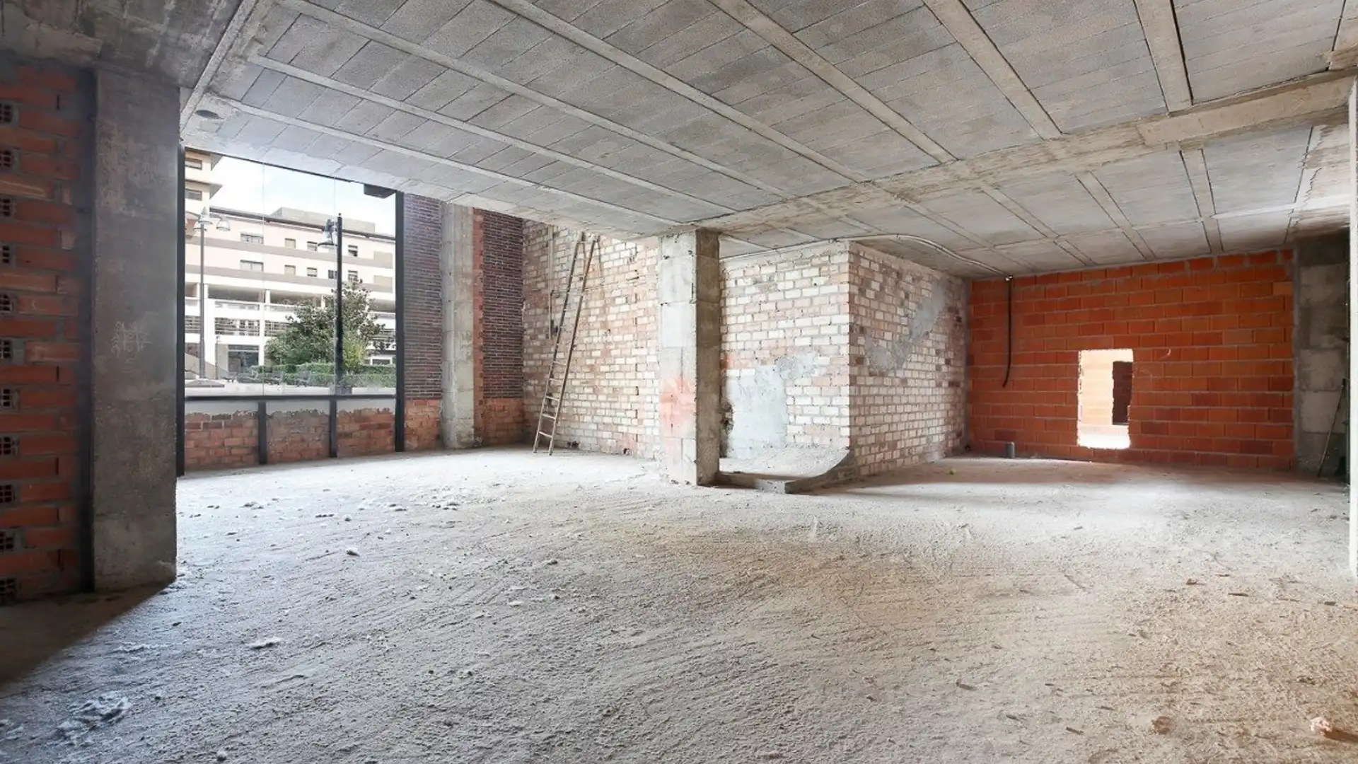 Local en venta en  Granada Capital