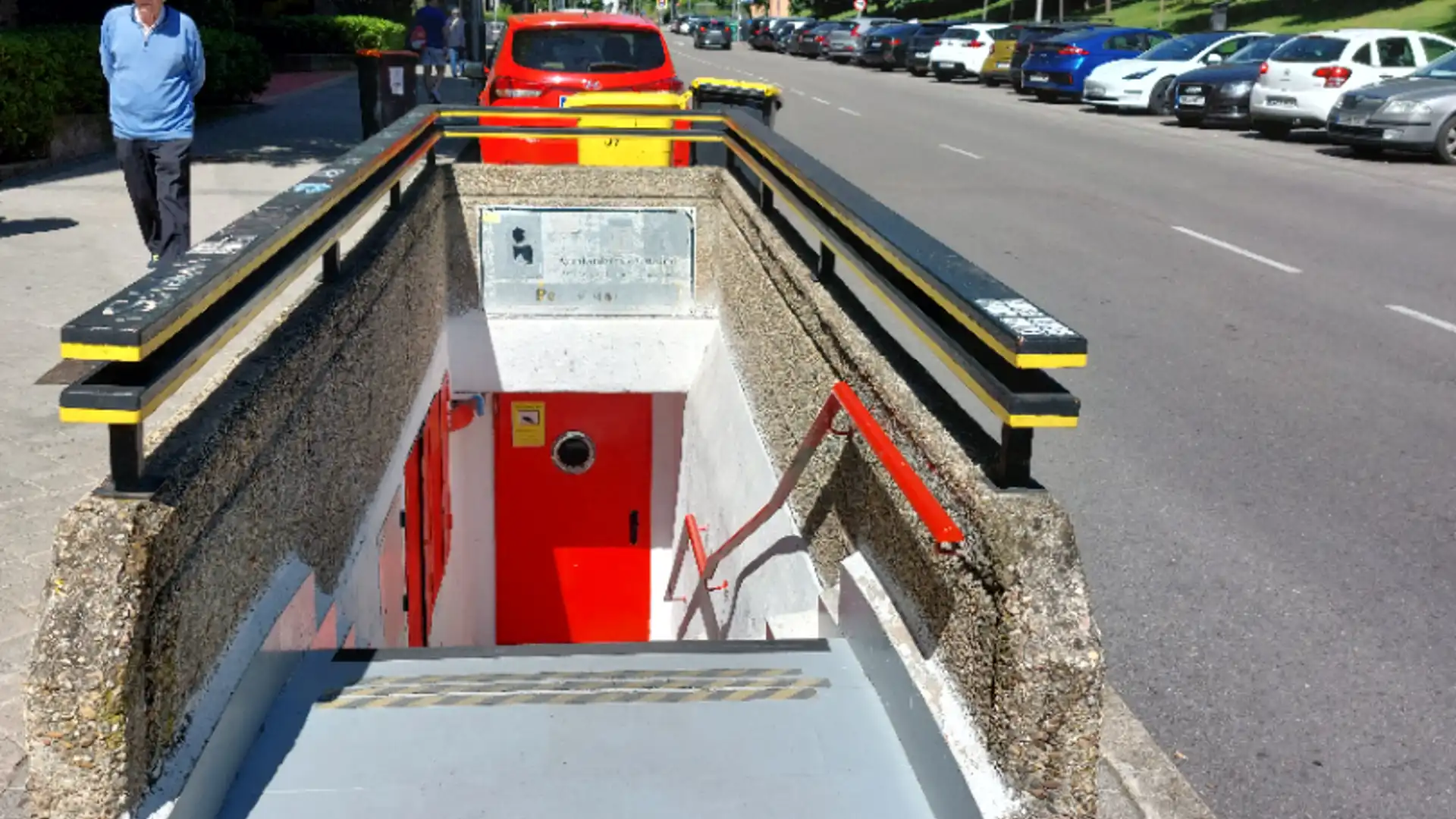 Vista exterior de Garaje en venta en  Madrid Capital