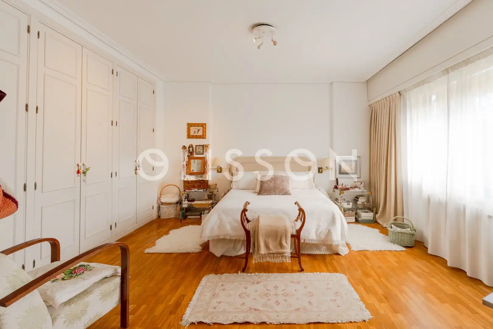 Habitación de Casa o chalet en venta en Madrid con Aire acondicionado, Calefacción y Jardín privado