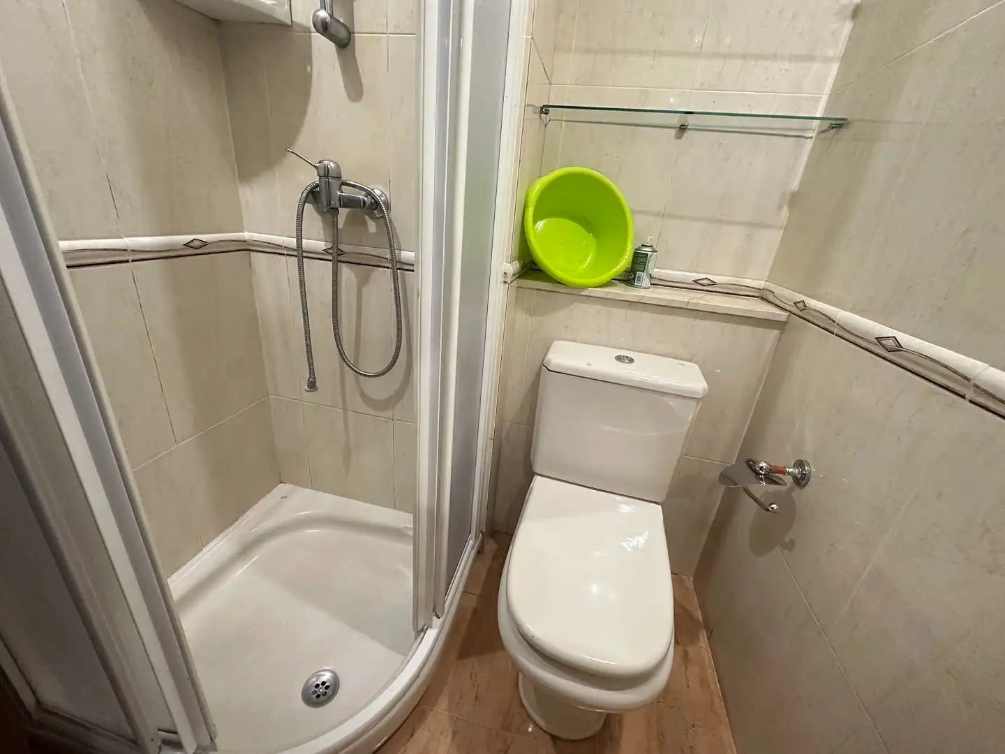 Bany de Apartament en venda en Santiago de Compostela  amb Calefacció i Moblat