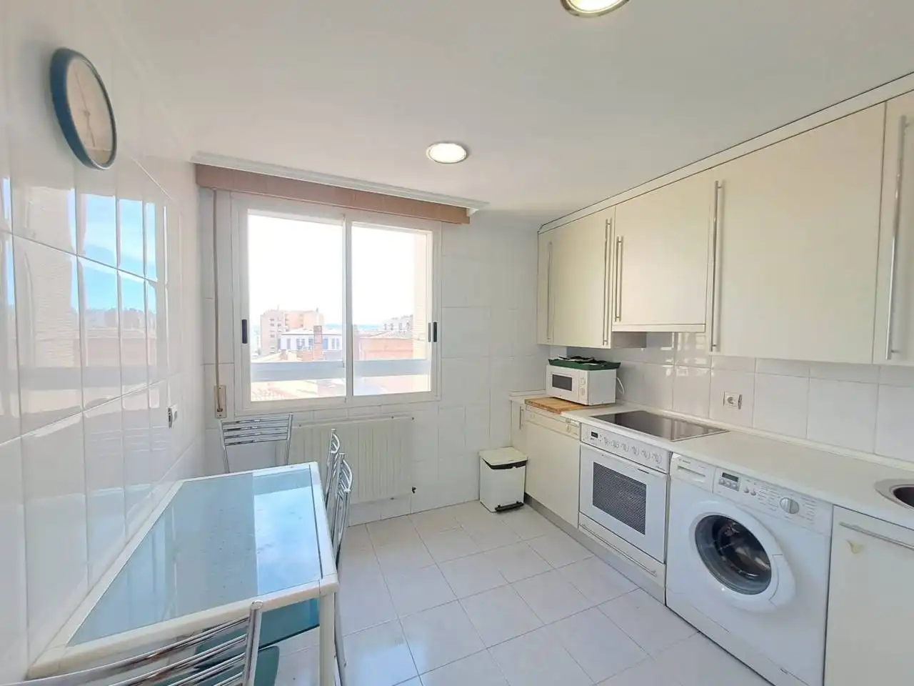 Kitchen of Flat for sale in Burgos  with Heating and Storage room