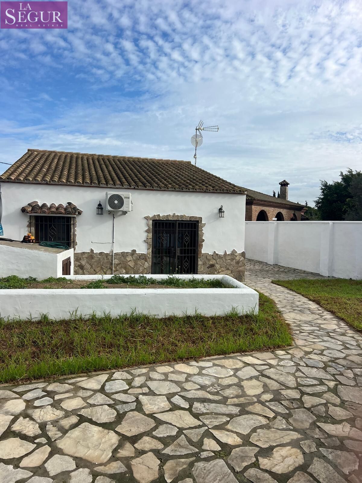 Vista exterior de Finca rústica en venta en Vejer de la Frontera