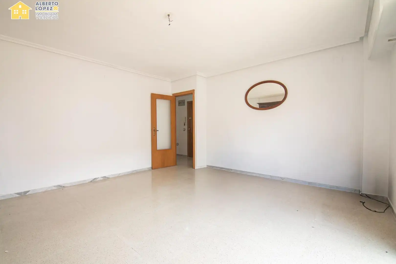 Apartament en venda en Elche / Elx amb Terrassa i Balcó