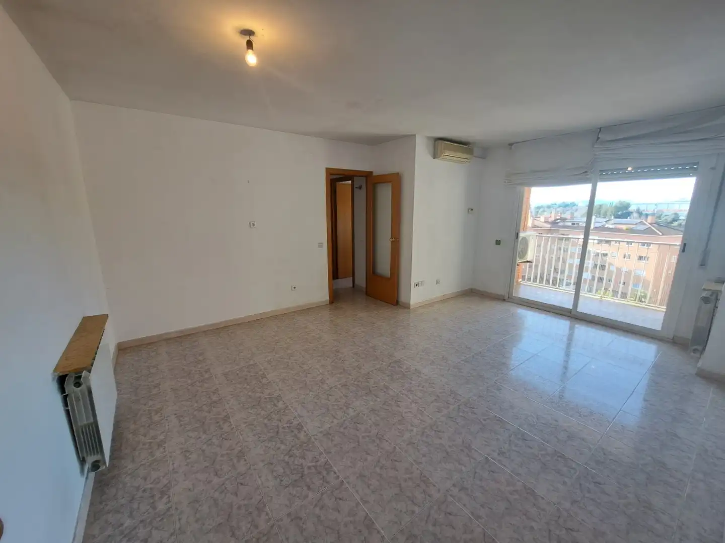 Dormitori de Dúplex en venda en Rubí amb Aire condicionat, Calefacció i Terrassa