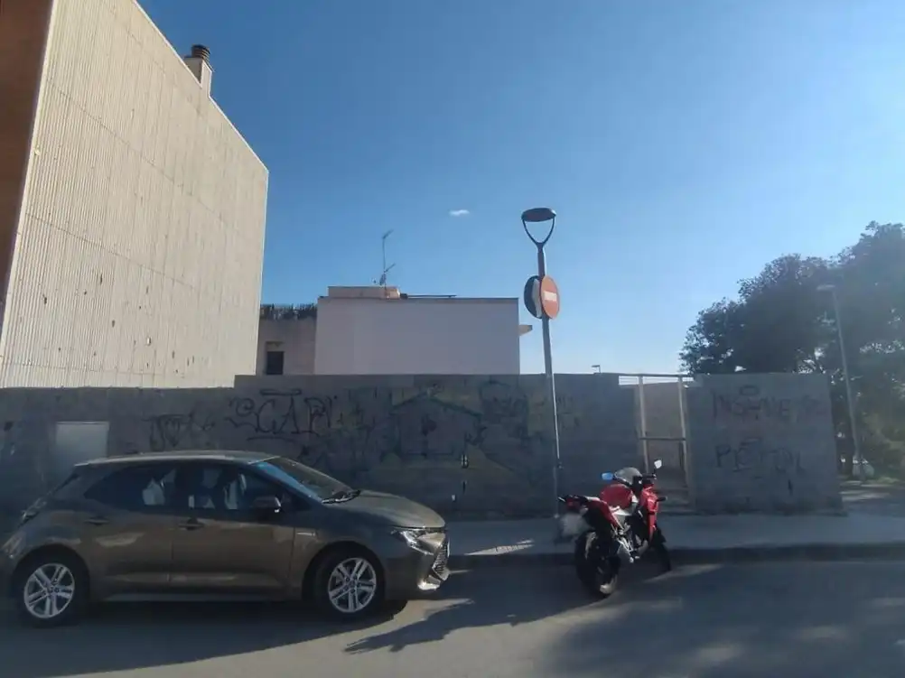 Terreno residencial en venta en Santa Maria - L'Eixample - Sud Sumella, imagen 4