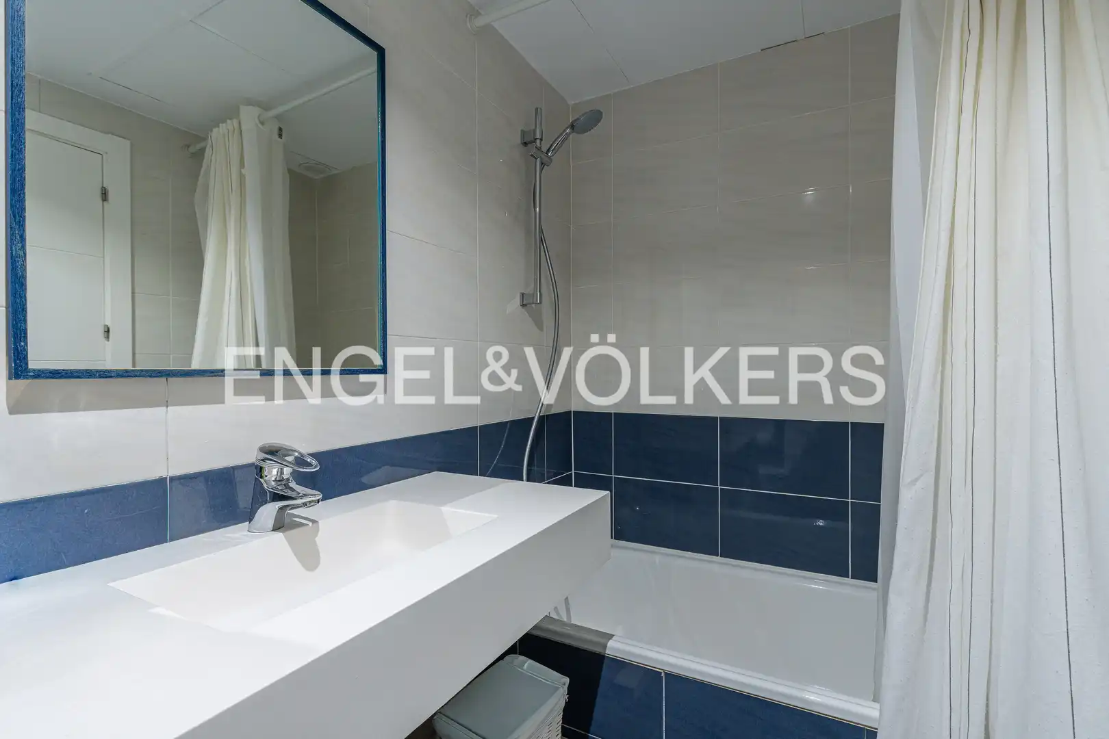 Flat with pool for sale in Fuencarral - El Pardo, imagen 18