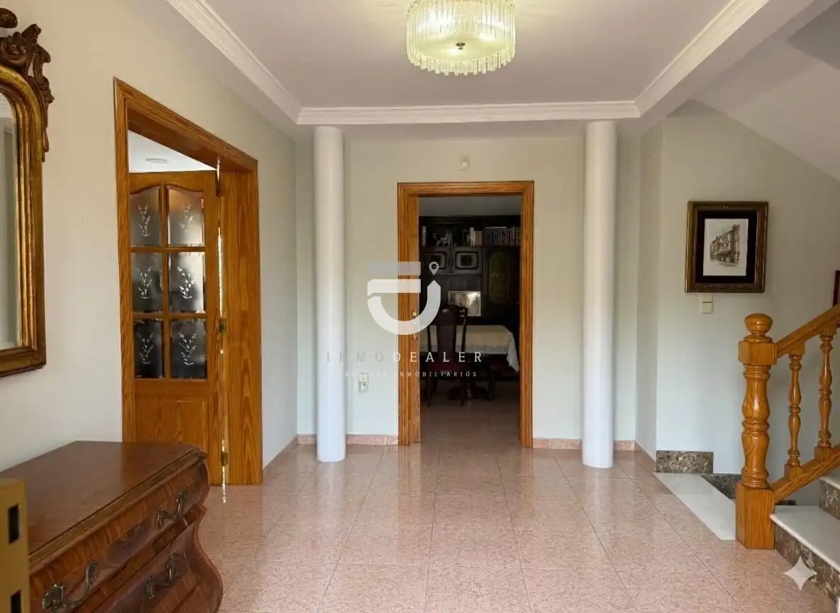 Casa o xalet en venda en Oliva amb Jardí privat, Terrassa i Piscina