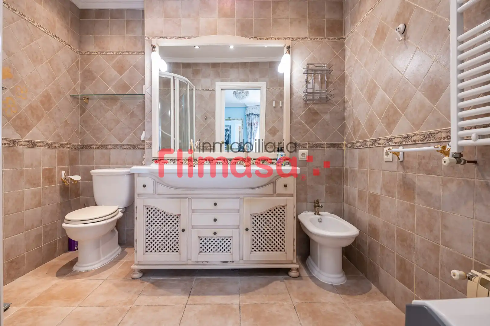 Bathroom of Houses for sale in Villaviciosa de Odón  with Air Conditioner, Heating and Private garden