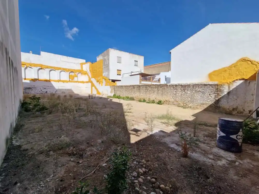 Terreny residencial en venda a Fernán-Núñez