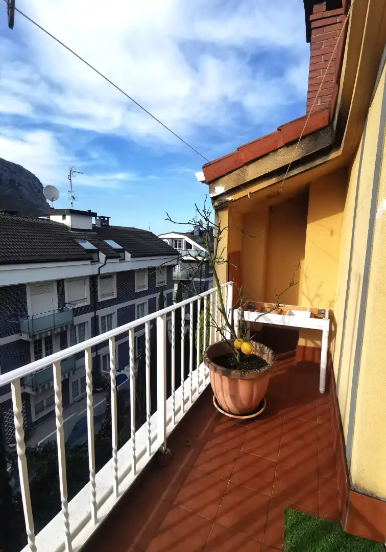 Terraza de Ático en venta en Castro-Urdiales con Calefacción, Terraza y Trastero