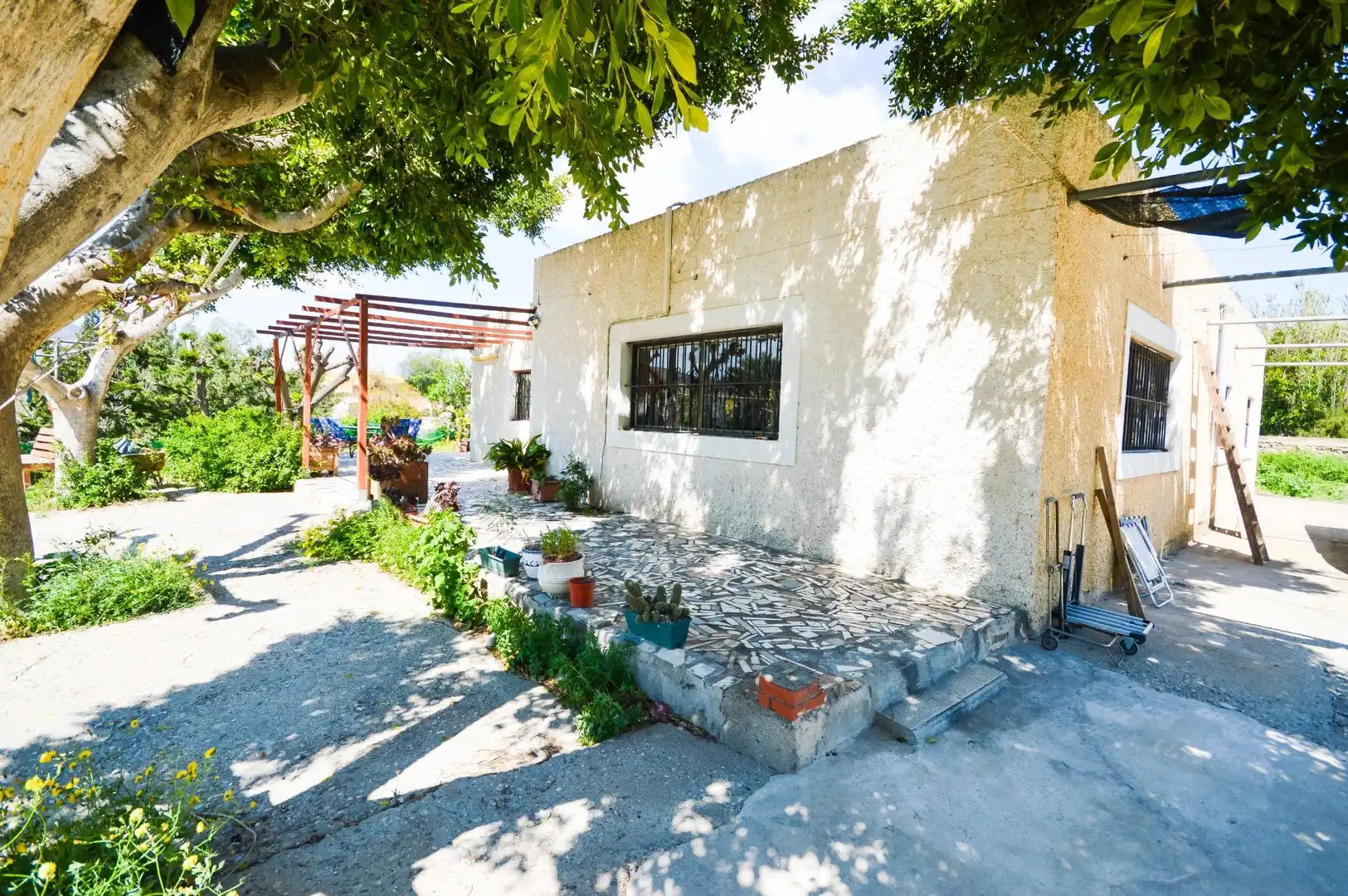 Vista exterior de Finca rústica en venda en Pechina amb Aire condicionat, Jardí privat i Terrassa
