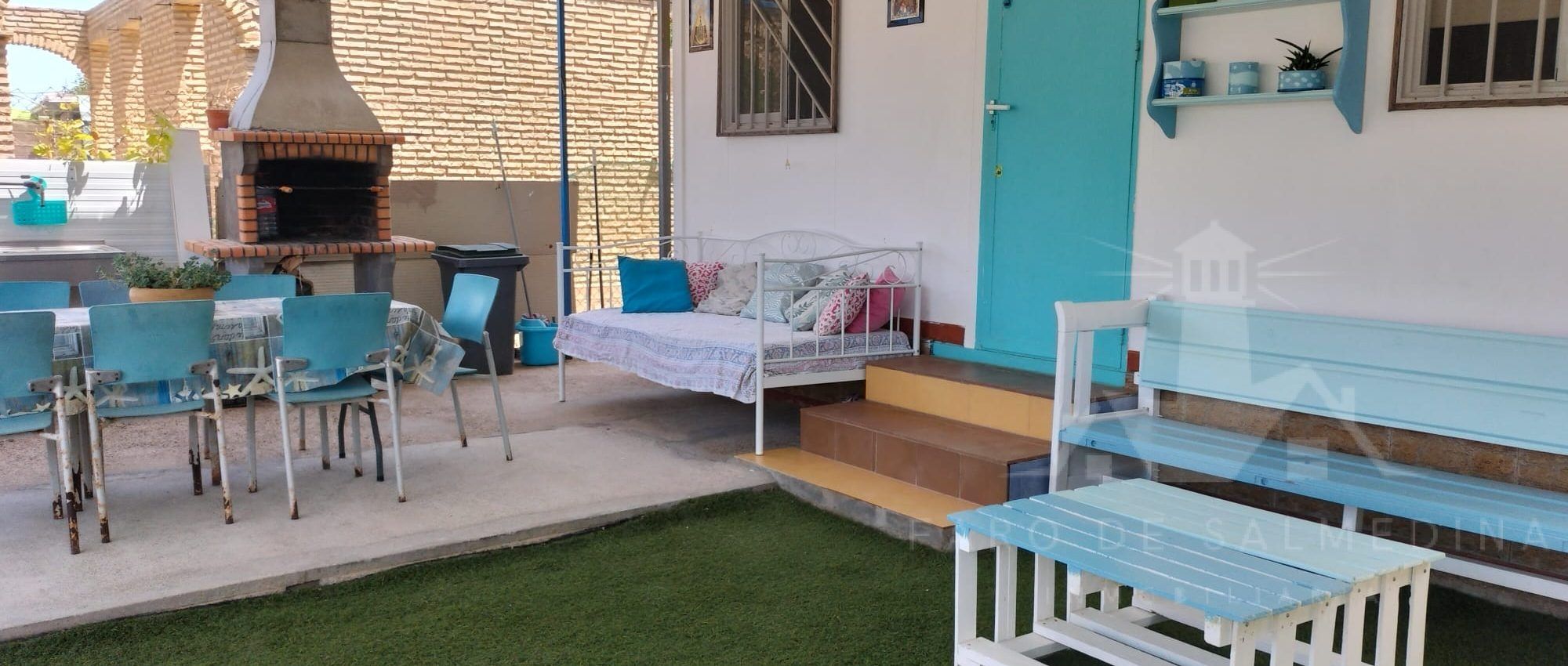 Terrace of House or chalet for sale in Chipiona  with Air Conditioner and Private garden