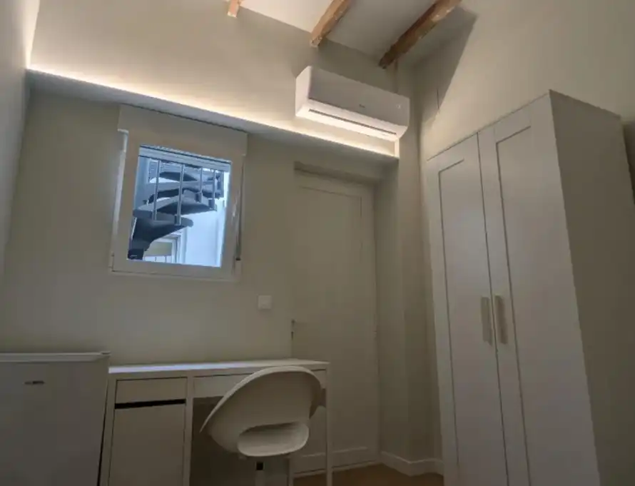 Casa o xalet en venda en Godella amb Aire condicionat, Terrassa i Moblat