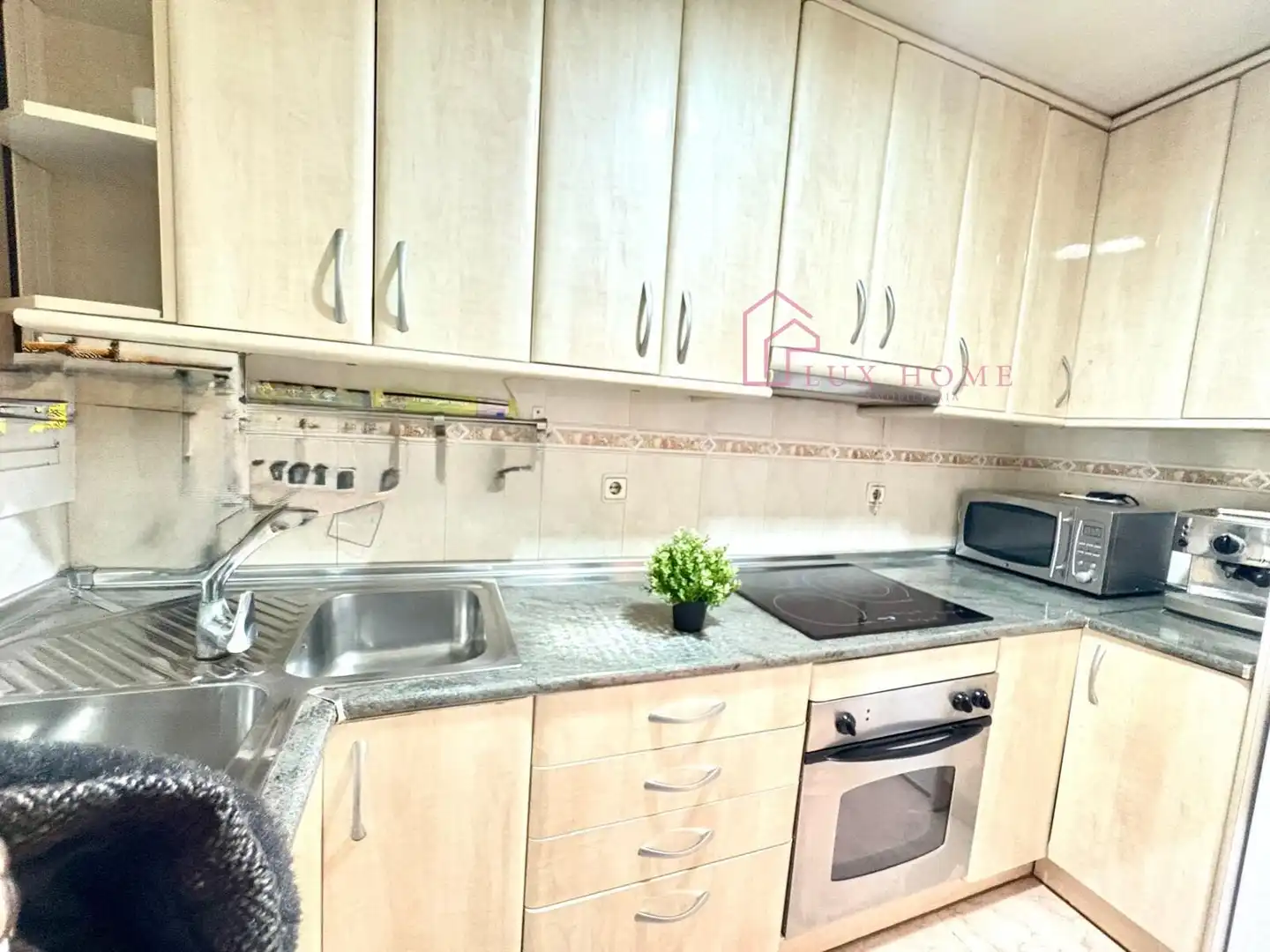 Cocina de Planta baja en venta en Santa Perpètua de Mogoda con Aire acondicionado y Calefacción