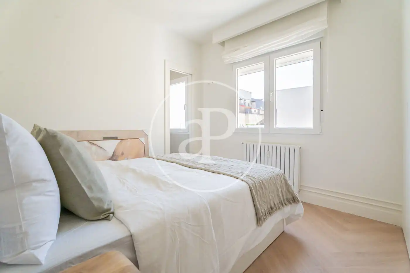 Bedroom of Attic for sale in Madrid  with Air Conditioner, Heating and Terrace