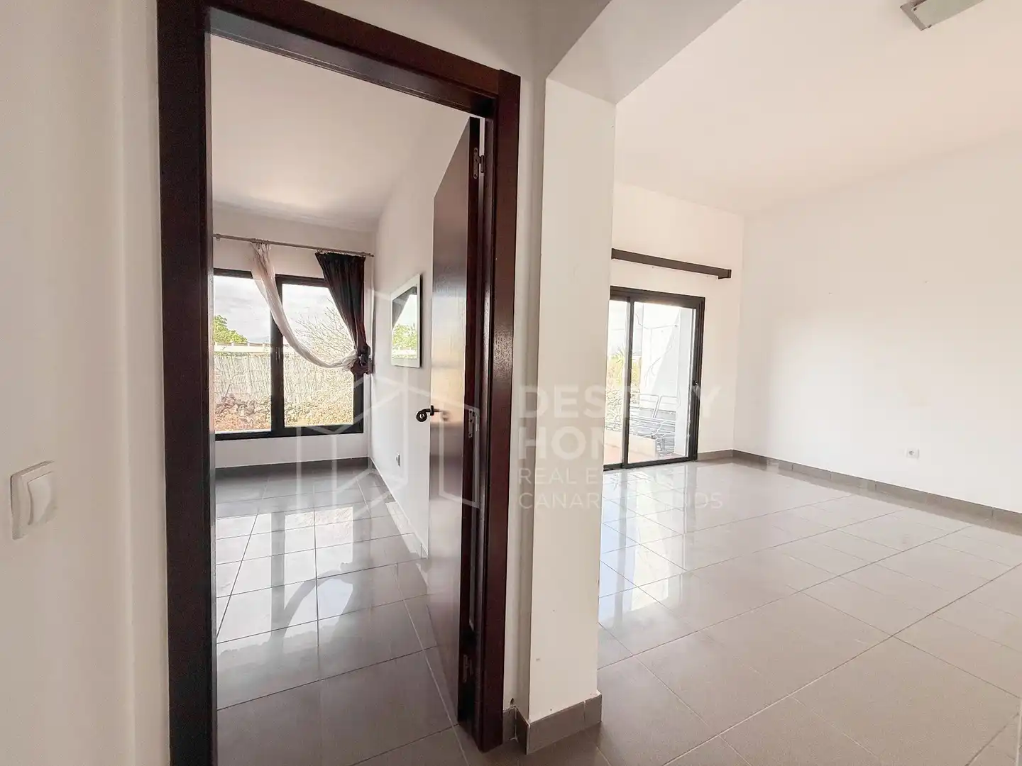 Villa con giardino in vendita a Majanicho, imagen 33