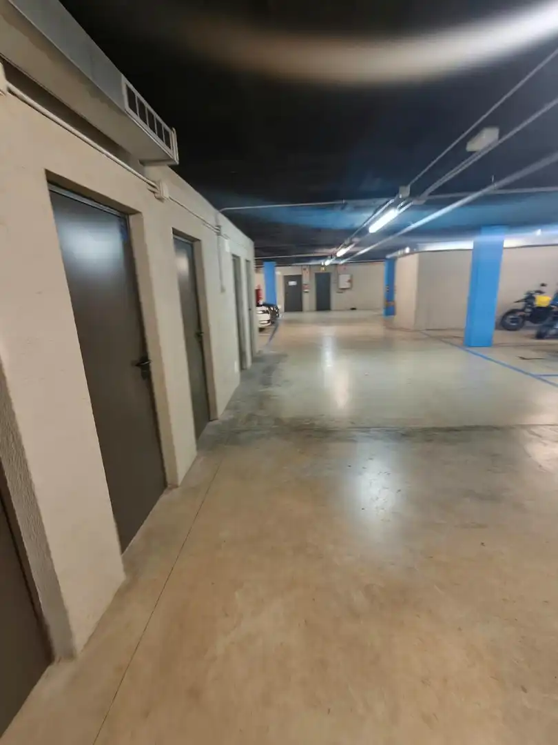 Einzelparkplatz zum Verkauf in Carrer de Benet de Moxó, imagen 11