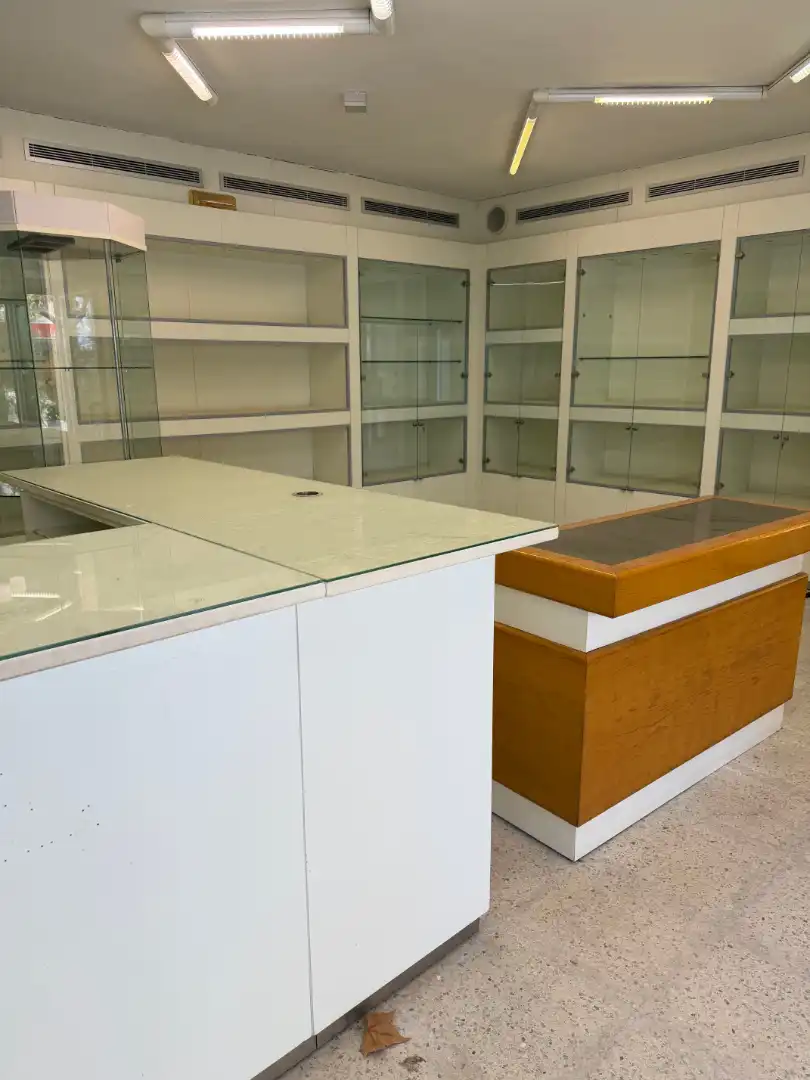 Business premises for sale in Carrer de Madrid 2, imagen 3