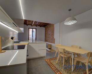 Kitchen of Flat to rent in  Barcelona Capital  with Air Conditioner, Heating and Terrace