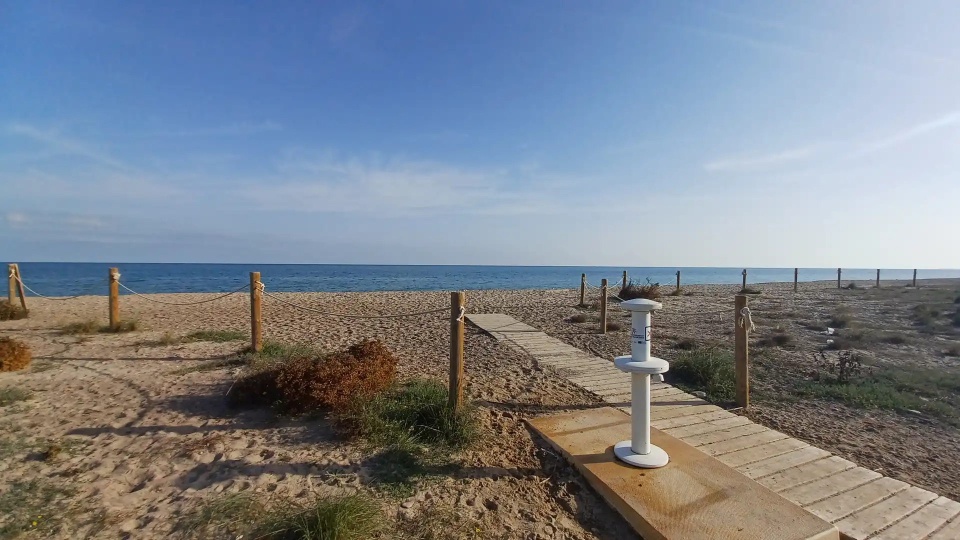 Casa adosada en venda a Polígono G2 Playa Almardà, 16, Corinto - Almarda