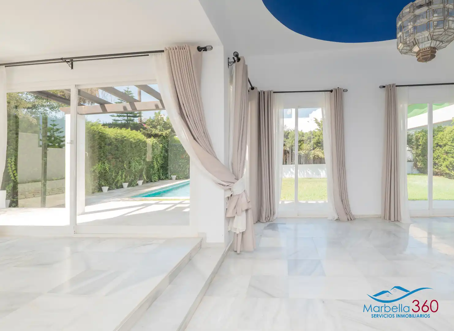 Casa o xalet en venda en Marbella amb Aire condicionat, Jardí privat i Terrassa