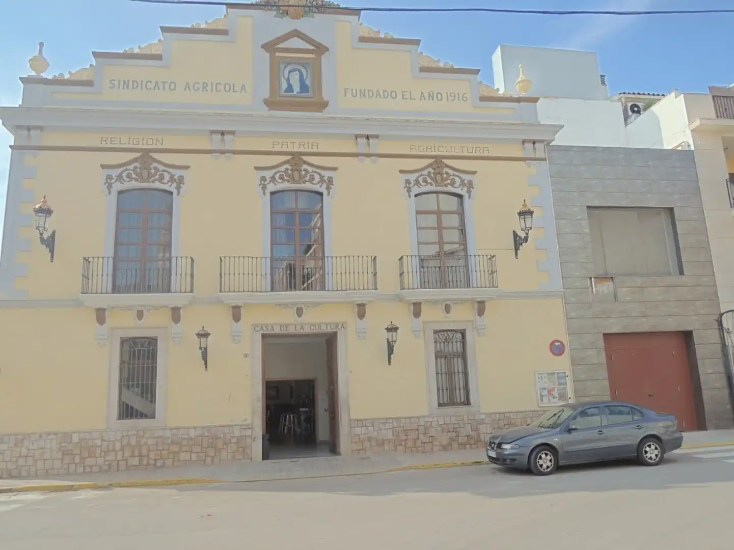 Vista exterior de Piso en venta en Rafelbuñol / Rafelbunyol con Trastero y Amueblado
