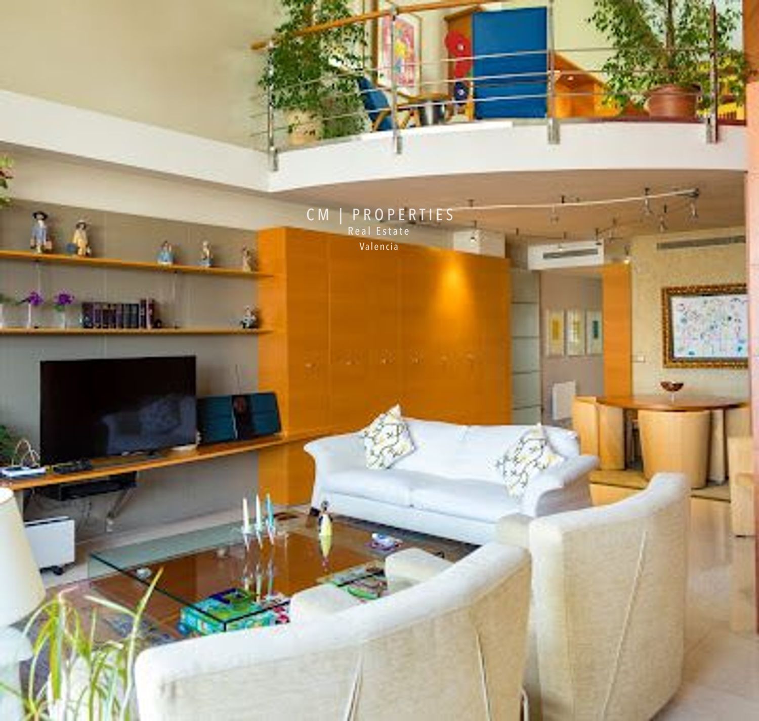 Living room of Duplex for sale in  Valencia Capital  with Air Conditioner, Parquet flooring and Terrace