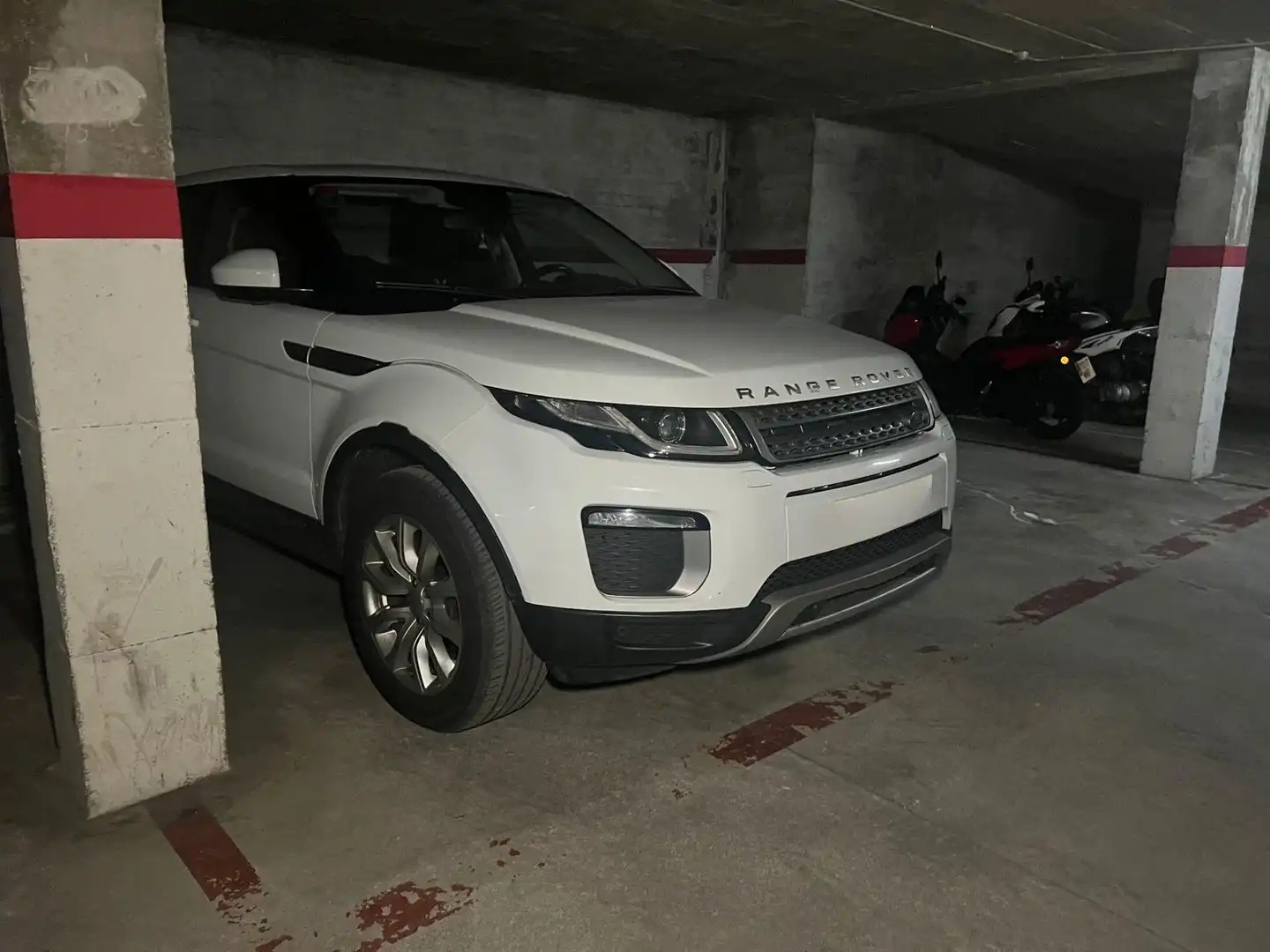 Garatge en venda a Carrer de Josep Irla, 26, Mas Masó - Hospital