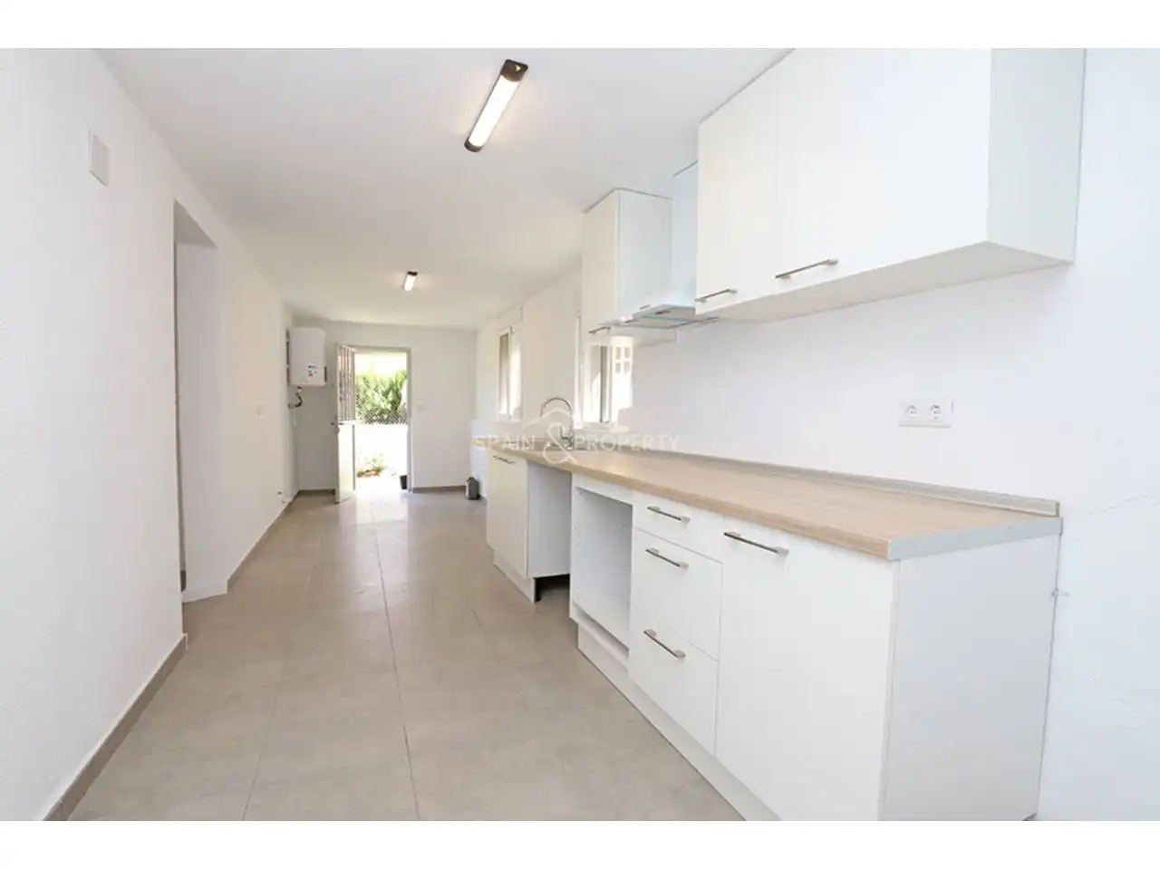 Villa avec piscine à vendre à Montroi / Montroy, imagen 17
