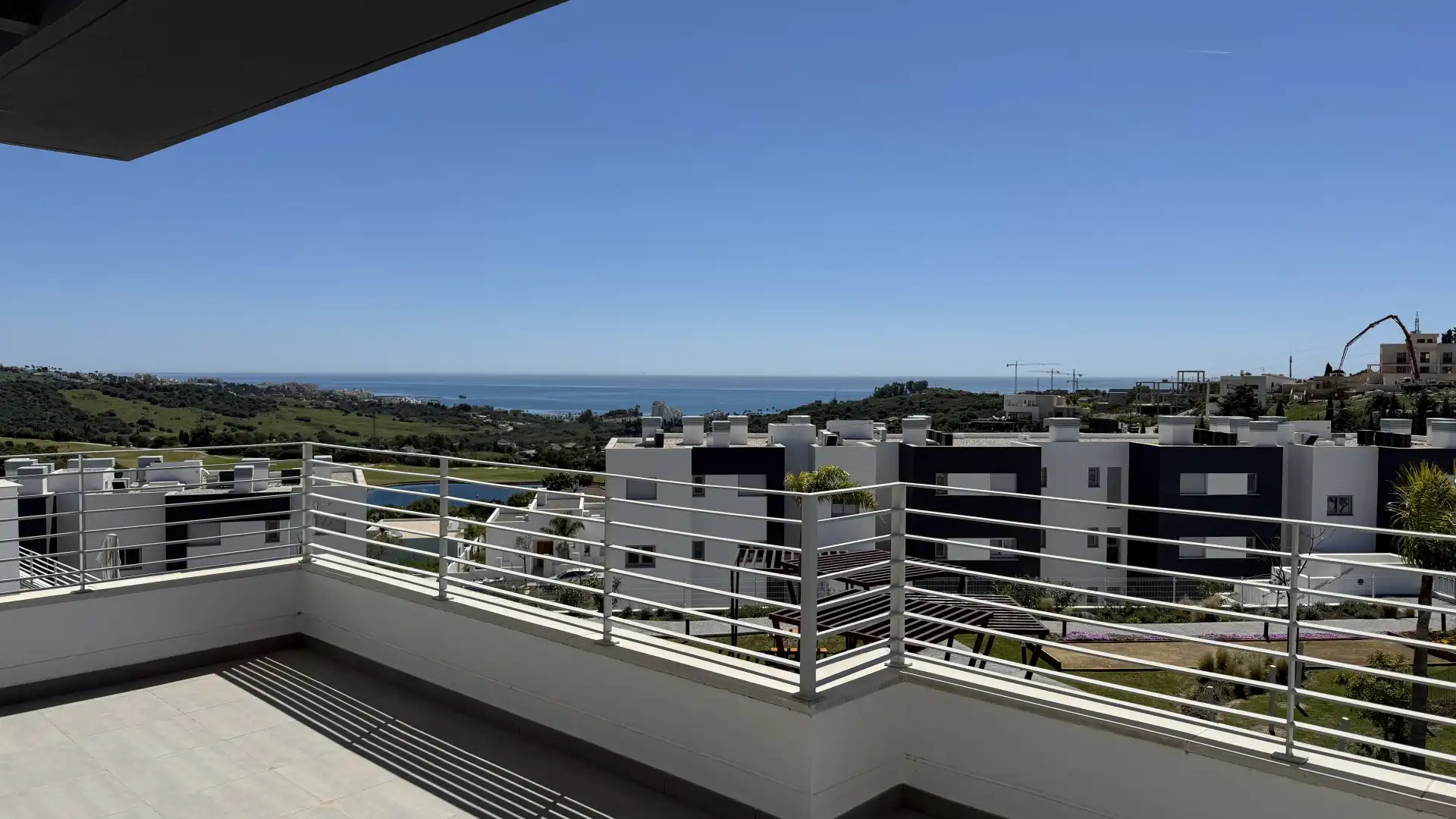 Terraza de Ático de alquiler en Estepona con Aire acondicionado, Calefacción y Terraza