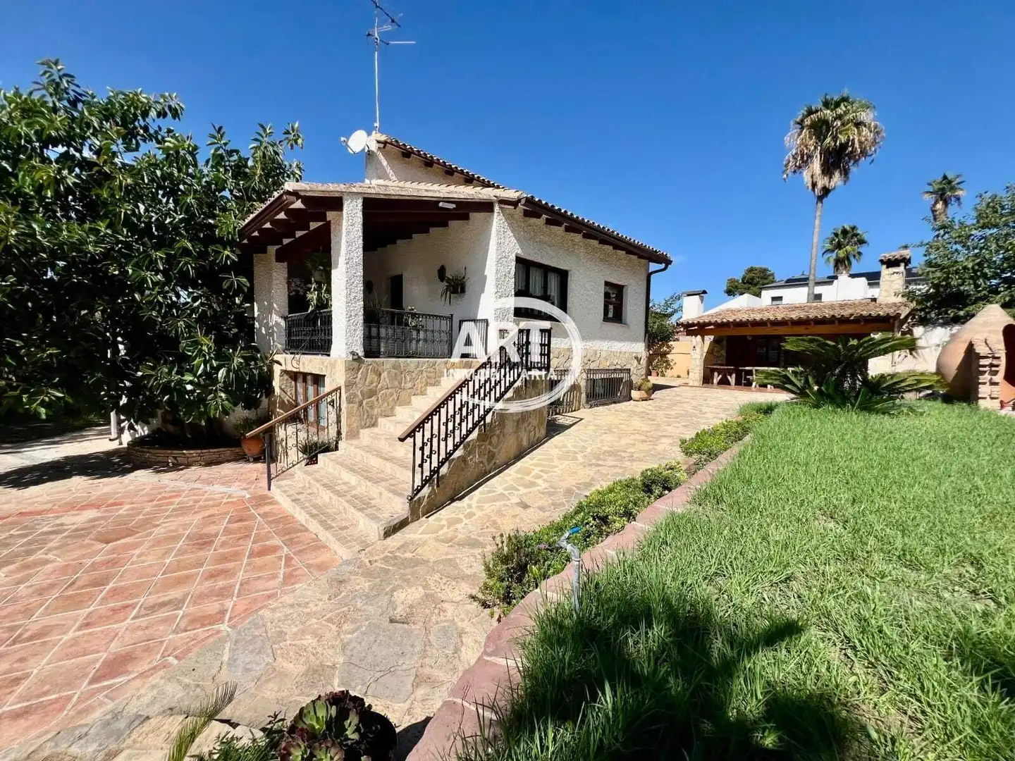 Garden of Houses for sale in L'Eliana  with Air Conditioner, Heating and Private garden