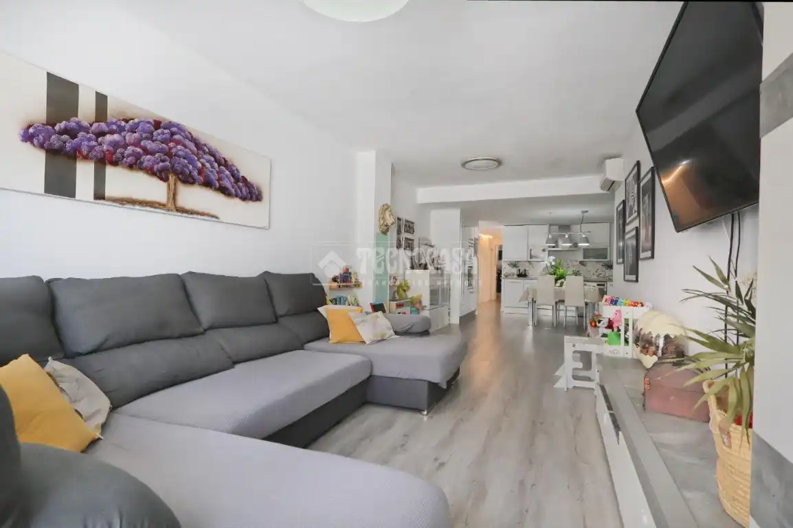 Wohnzimmer von Wohnung zum Verkauf in Sagunto / Sagunt mit Klimaanlage, Parkett und Möbliert