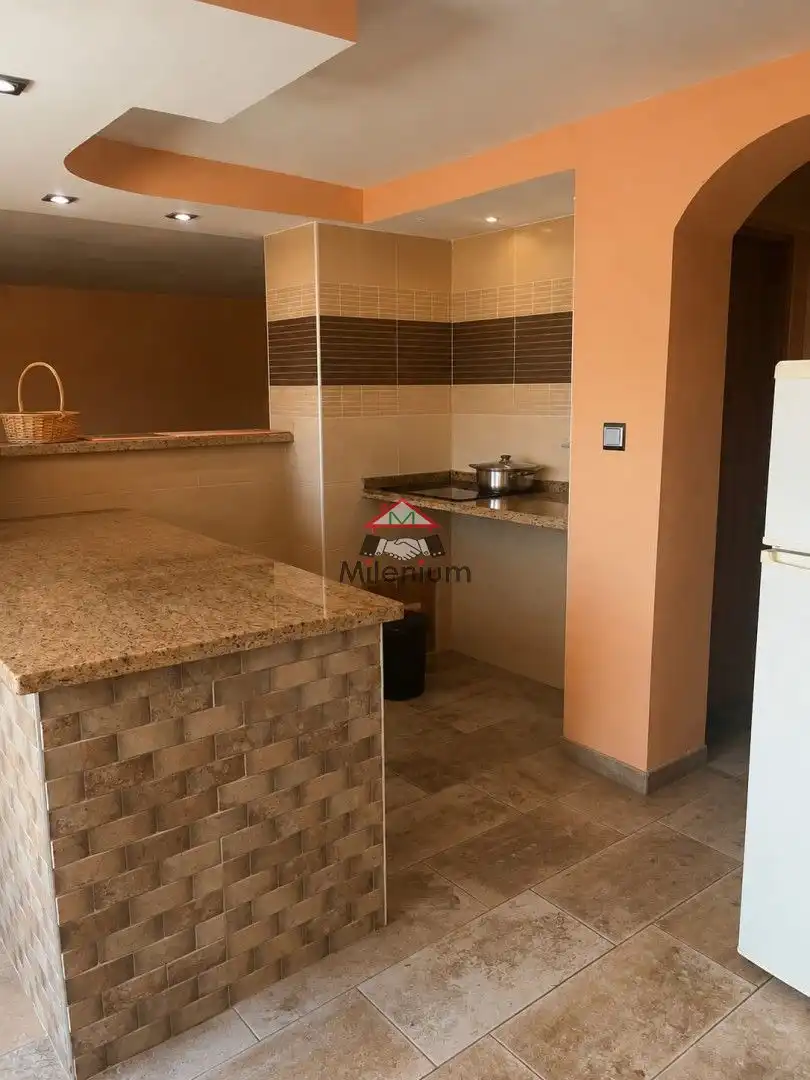 Cocina de Casa o chalet en venta en Algeciras con Aire acondicionado, Jardín privado y Terraza
