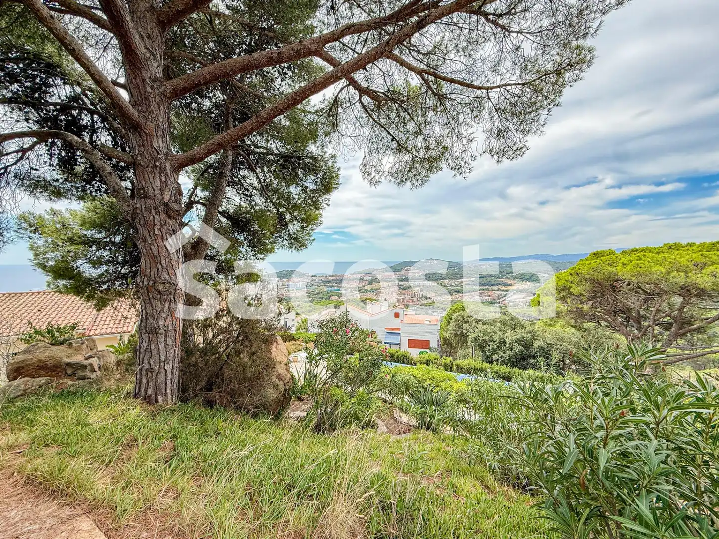 Haus oder Chalet zum Verkauf in Lloret de Mar mit Klimaanlage, Heizung und Privatgarten