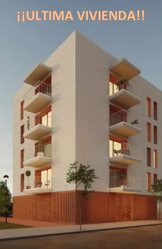 Vista exterior de Piso en venta en Vélez-Málaga con Terraza