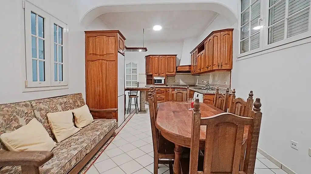 Cocina de Piso de alquiler en Las Palmas de Gran Canaria con Aire acondicionado, Amueblado y Balcón