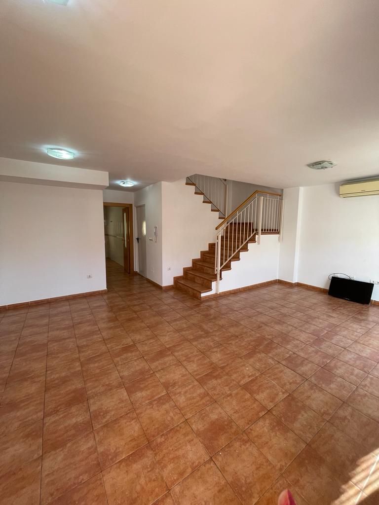 Single-family semi-detached for sale in Calle Ria de Muros, 28, Ribera de Molina - Torrealta